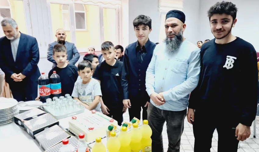 Hafızlığını tamamlayan Bilal Güreşçi için tören düzenlendi
