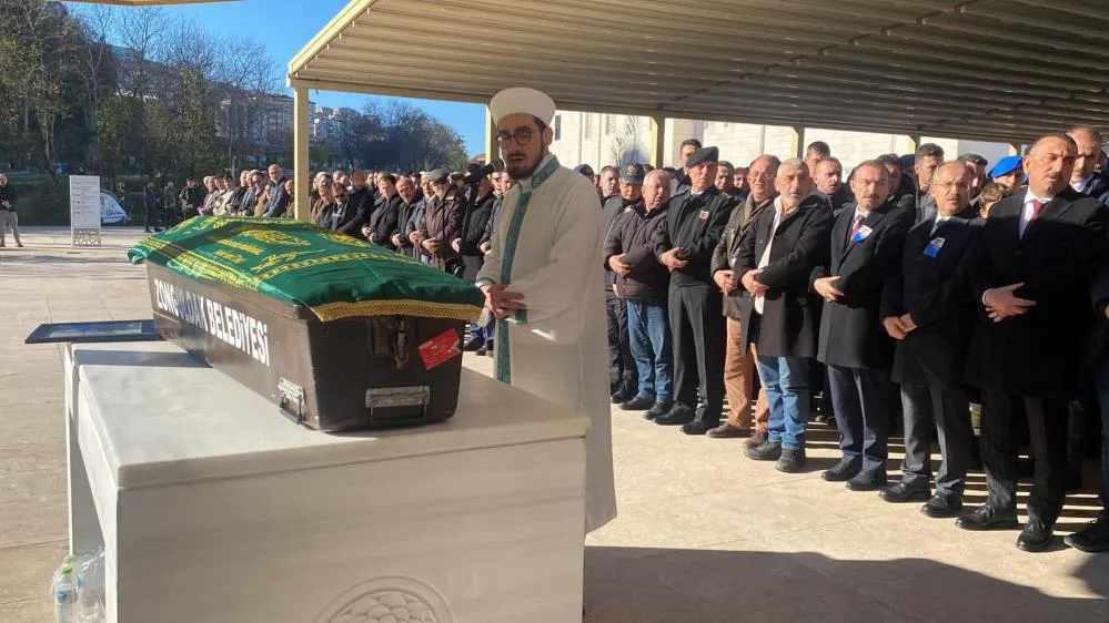 İnfaz koruma memuru toprağa verildi