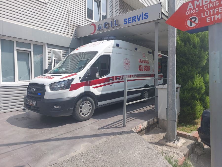 Dengesini kaybeden işçi düşüp yaralandı 