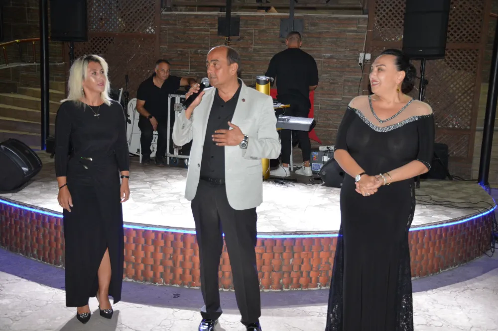 Başkan Demirtaş kadınları eğlendirdi