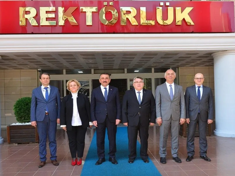 Vali Hacıbektaşoğlu