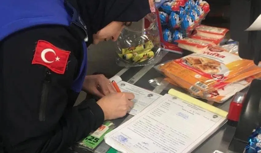 4 markete ceza kesildi