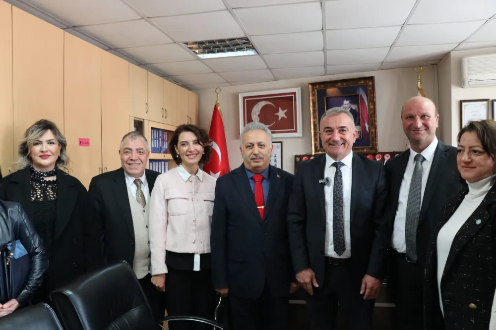 Sesli ve ekibi Kaymakam Yapıcı’yı ziyaret etti 