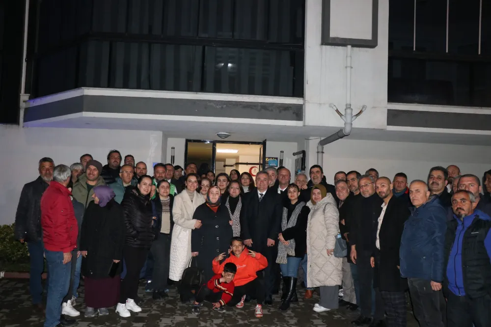Sesli “Biz sizin hizmetkarınız olmaya talibiz”