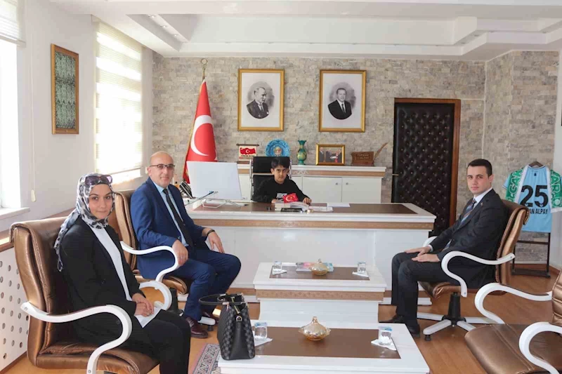 Çilimli Kaymakamı Harun Çetinkaya oldu
