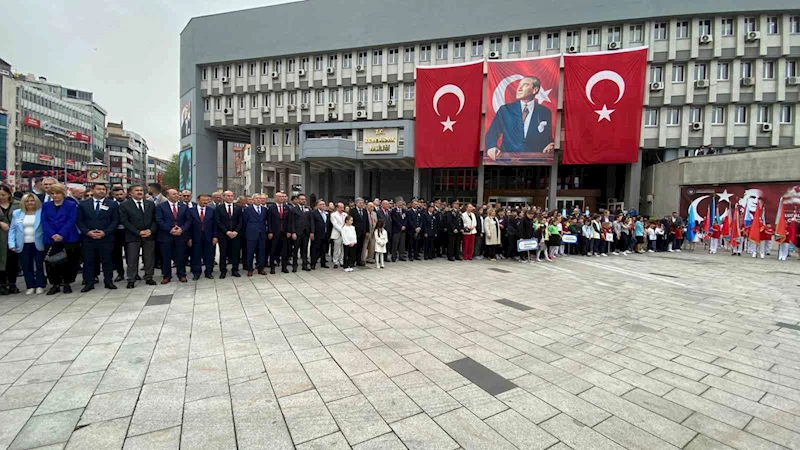 Hacıbektaşoğlu, koltuğunu devretti