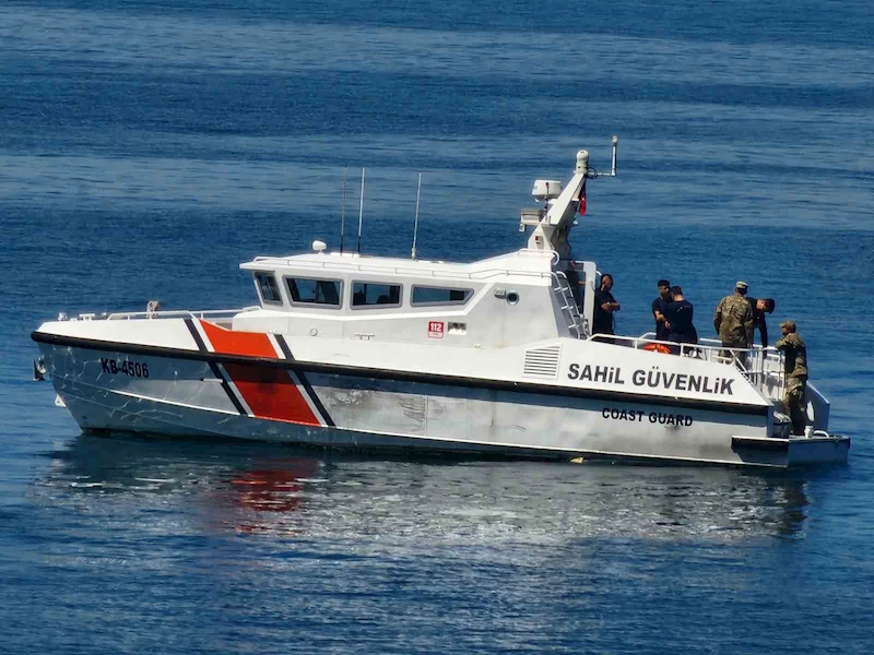 Ereğli açıklarındaki şüpheli cisim çıkartılmaya başlandı