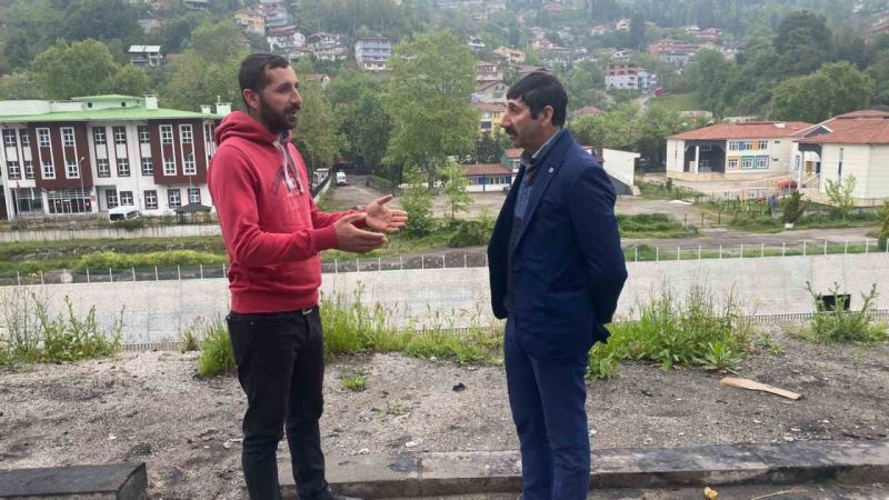 Ailesi 15 gün önce lunaparktan kaçırılan Özge’yi arıyor