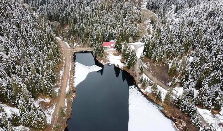 Akgöl Tabiat Parkı