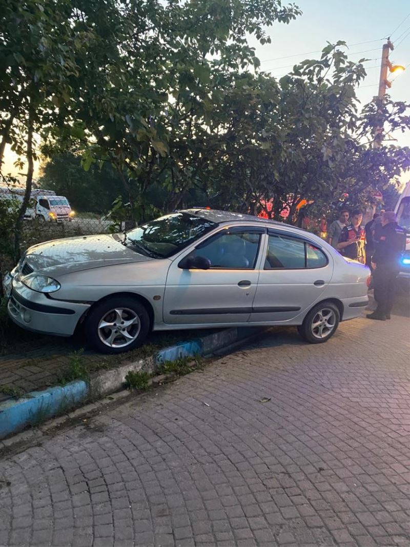 Direksiyon hakimiyetini kaybetti: 1 yaralı