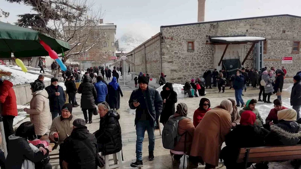 Sucuk festivali çevre esnafının işini arttırdı